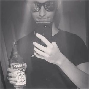 Meet your Posher, Jordan